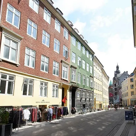 Rosengarden 8, 2 Sal Copenhagen