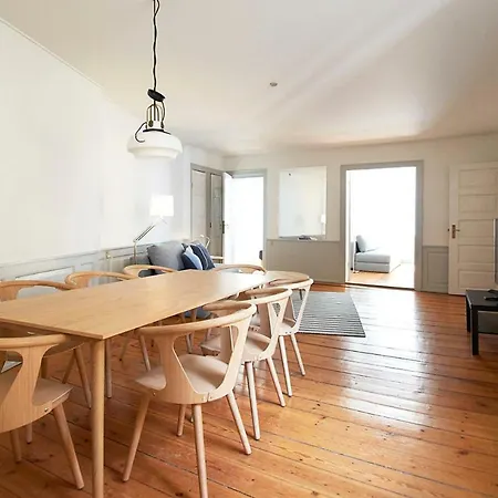 Rosengarden 8, 2 Sal * Copenhague