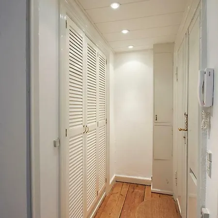 Rosengarden 8, 2 Sal Apartamento